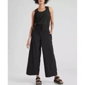 Athleta Revive Jumpsuit Women’s 14 Black Stretch 446821-00 Summer 2019 Casual